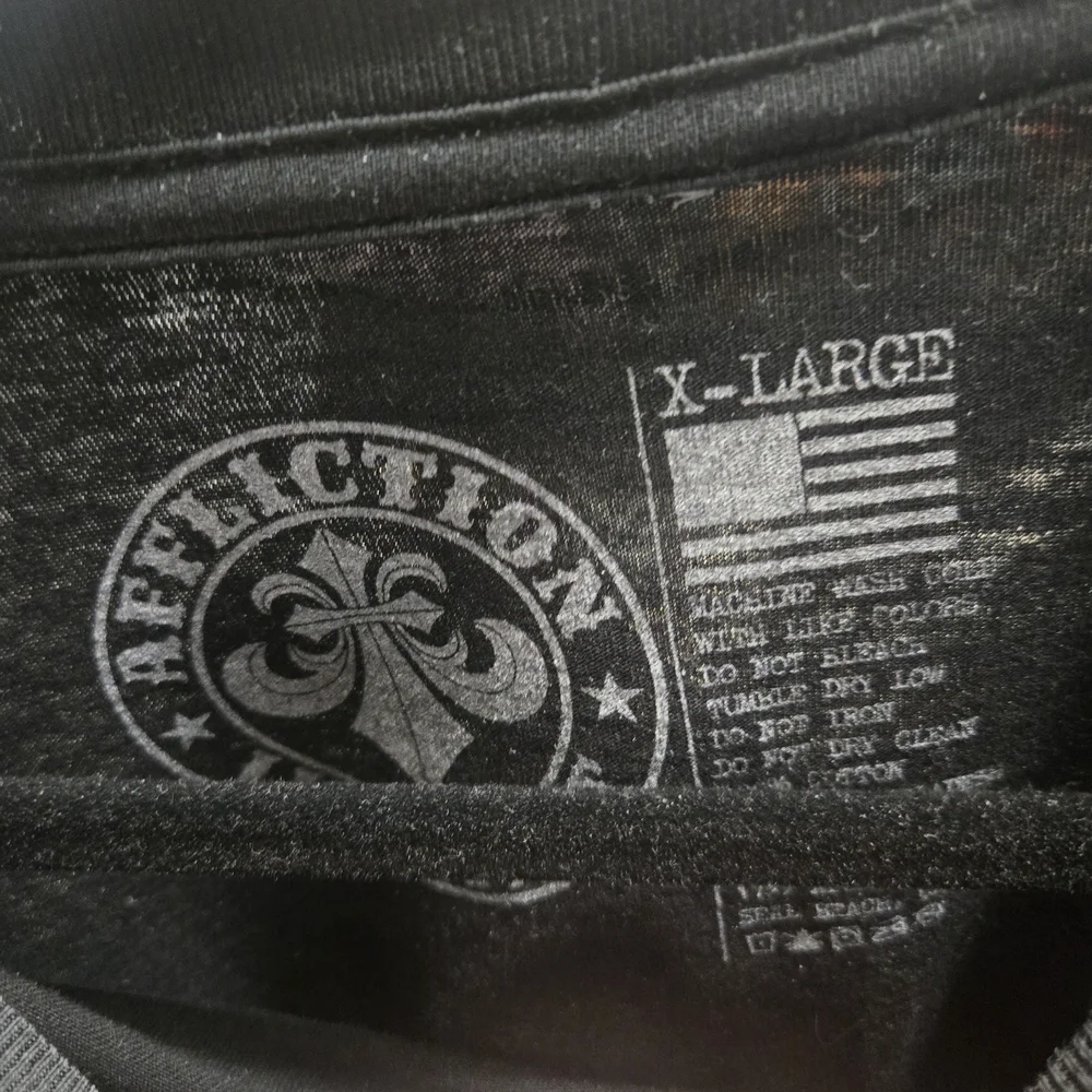 Affliction Black and White Skull Graphic Tees - Picture 2 of 8